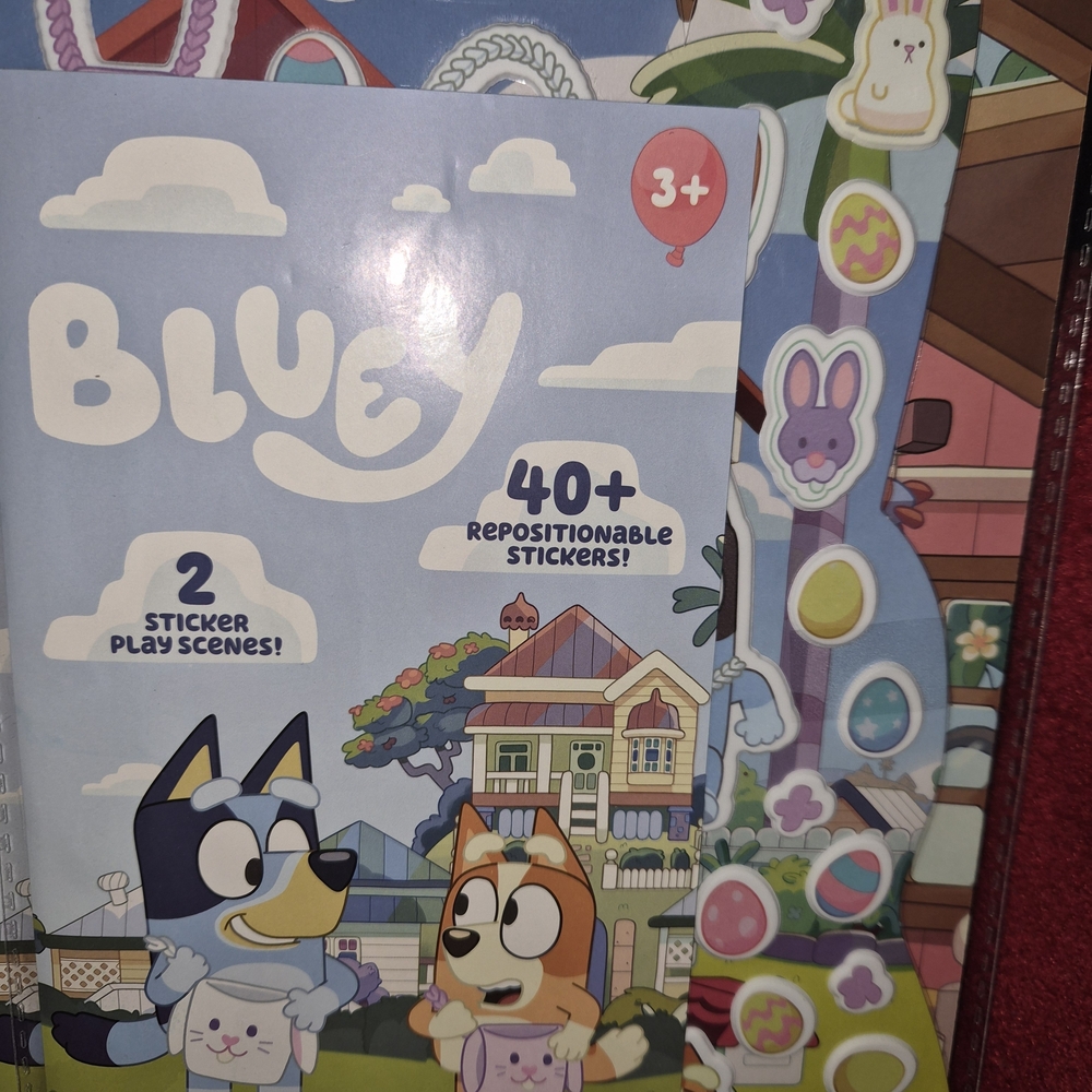 Bluey Sticker Play Scenes Book